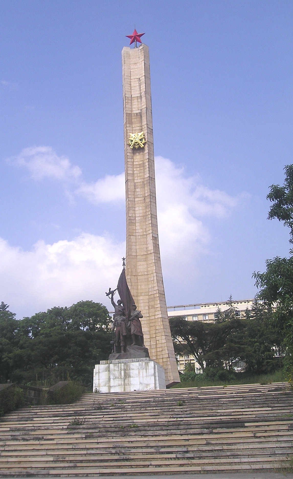 Tiglachin Monument
